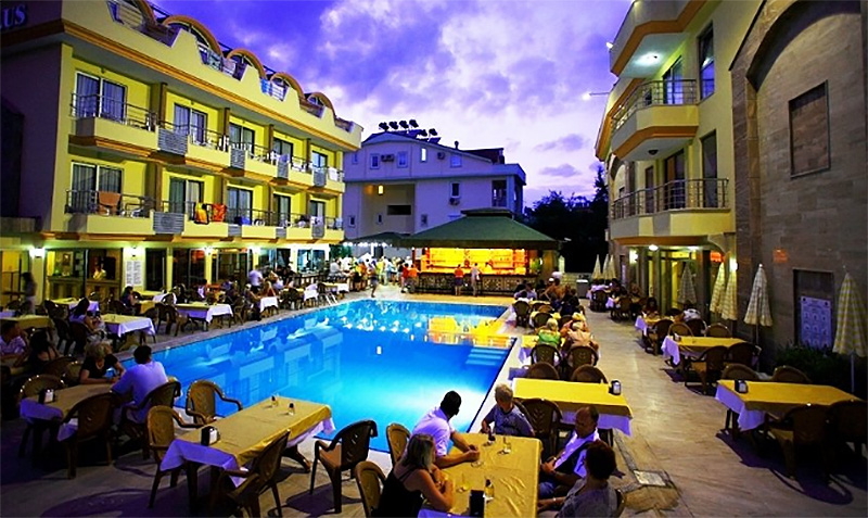 Elamir Grand Lukullus Hotel